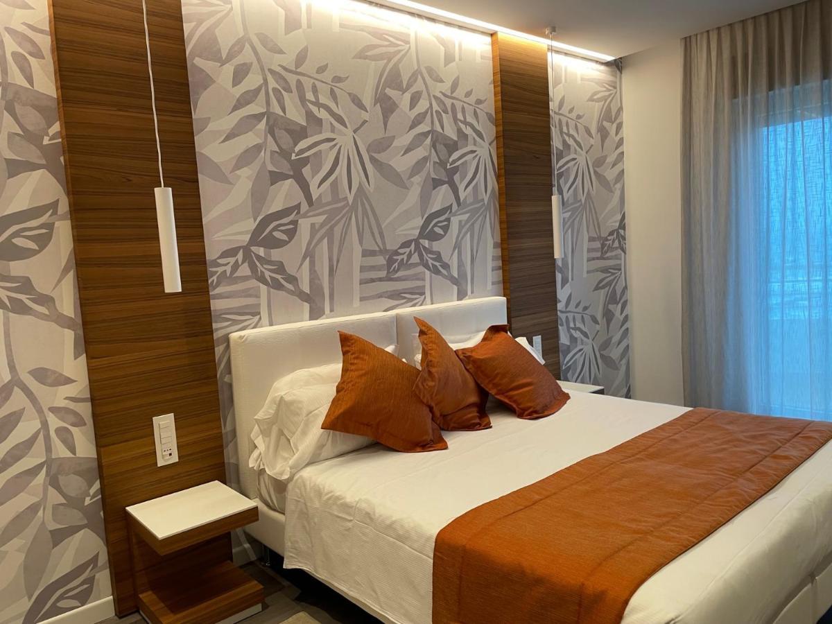 Hotel Aurora Lido di Jesolo Esterno foto
