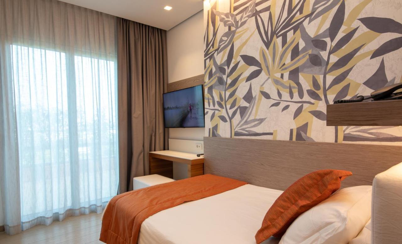 Hotel Aurora Lido di Jesolo Esterno foto
