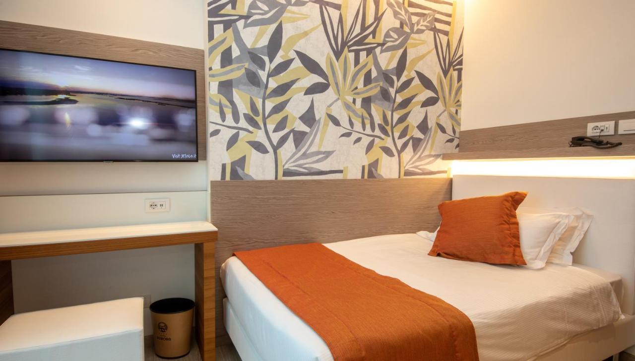 Hotel Aurora Lido di Jesolo Esterno foto