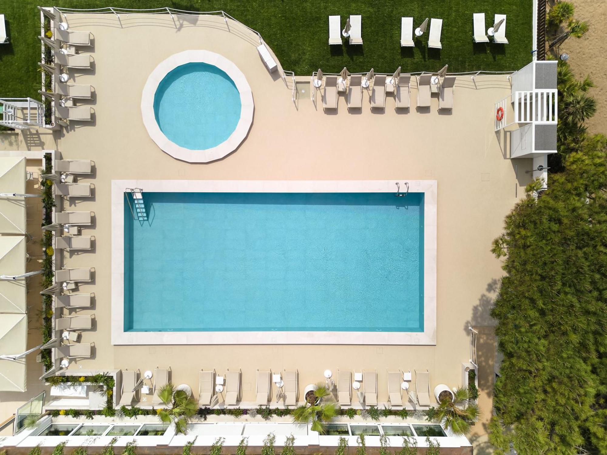 Hotel Aurora Lido di Jesolo Esterno foto