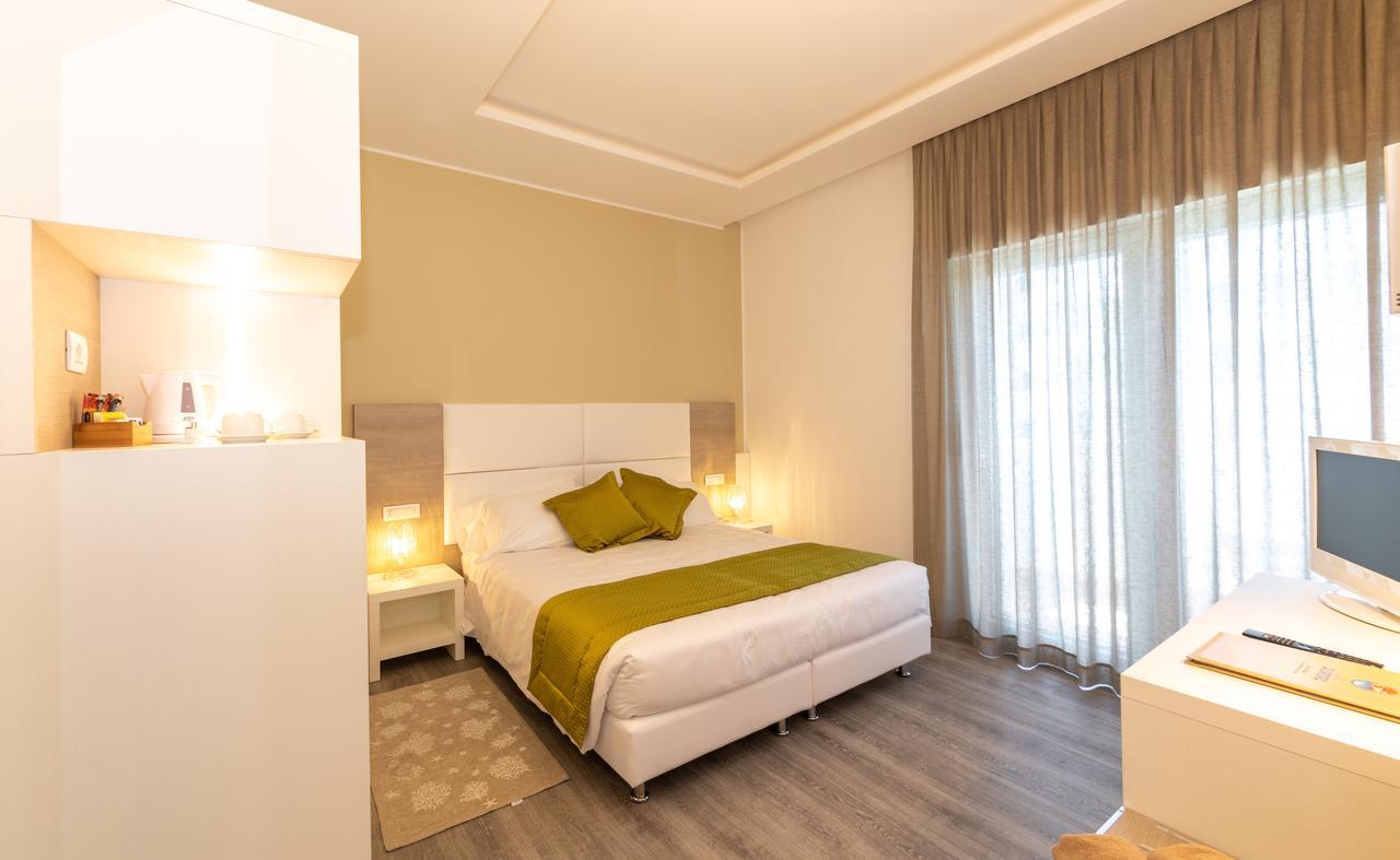 Hotel Aurora Lido di Jesolo Esterno foto